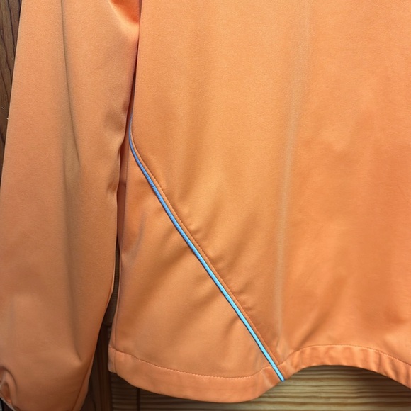 Clique orange jacket with reflective piping on back of jacket. Women’s XL - Picture 7 of 11